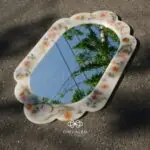 Gương soi epoxy resin tone sáng chủ đạo
